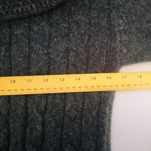 2/$30.00 - Ricki's Ladies Dark Green Cowl Neck Sweater/Tunic - Picture 8 of 10